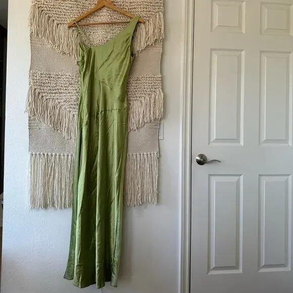 Nicholas Duna Gown - Picture 9 of 9